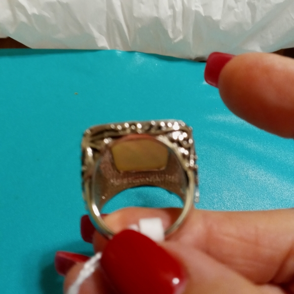 Ring - Picture 8 of 8